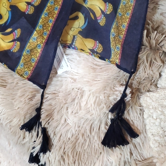 Long scarf The Preserve beautiful designer 100% Acrylics - Picture 9 of 12